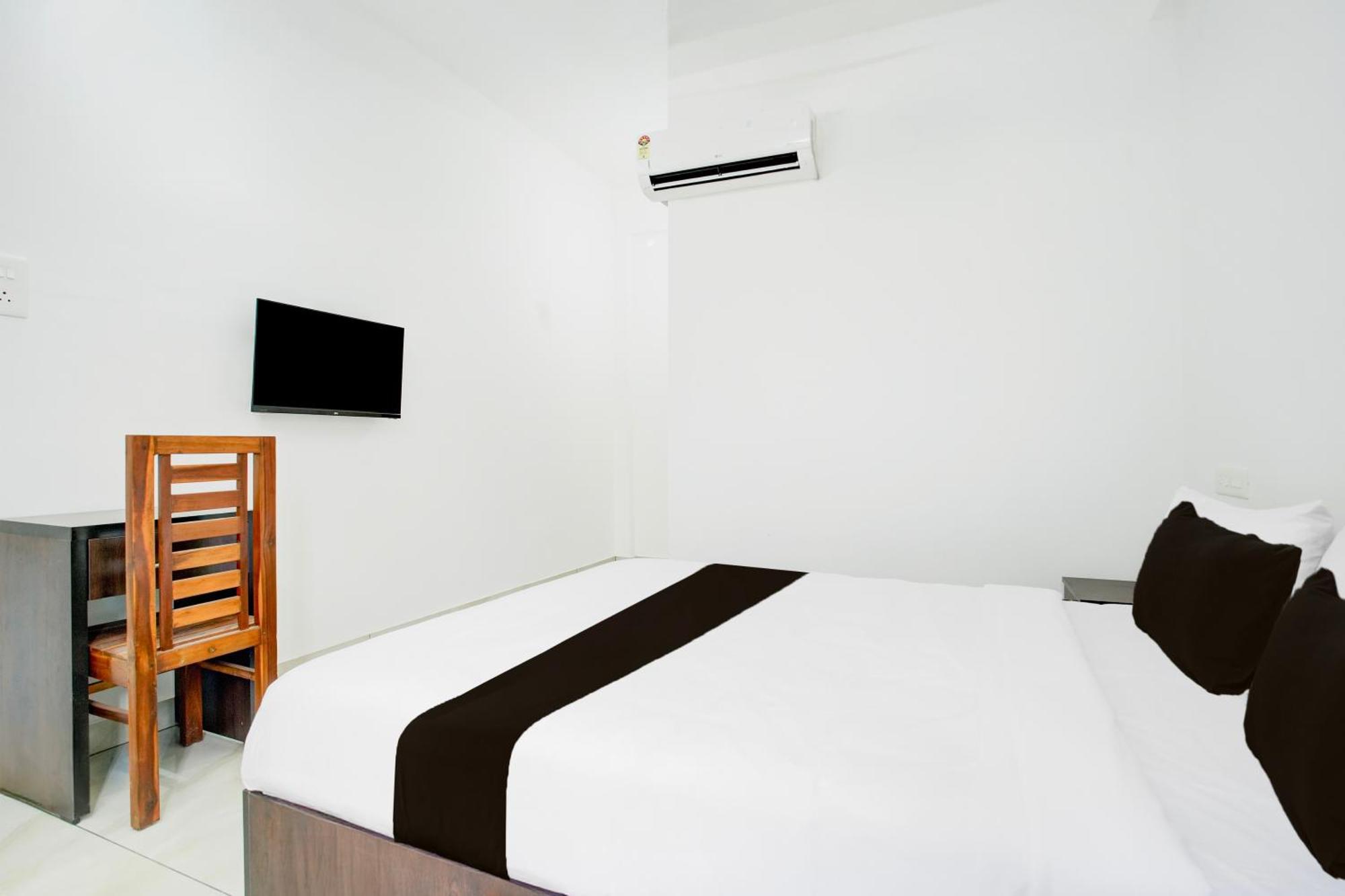 Hotel O D'Rooms Thiruvananthapuram Ngoại thất bức ảnh