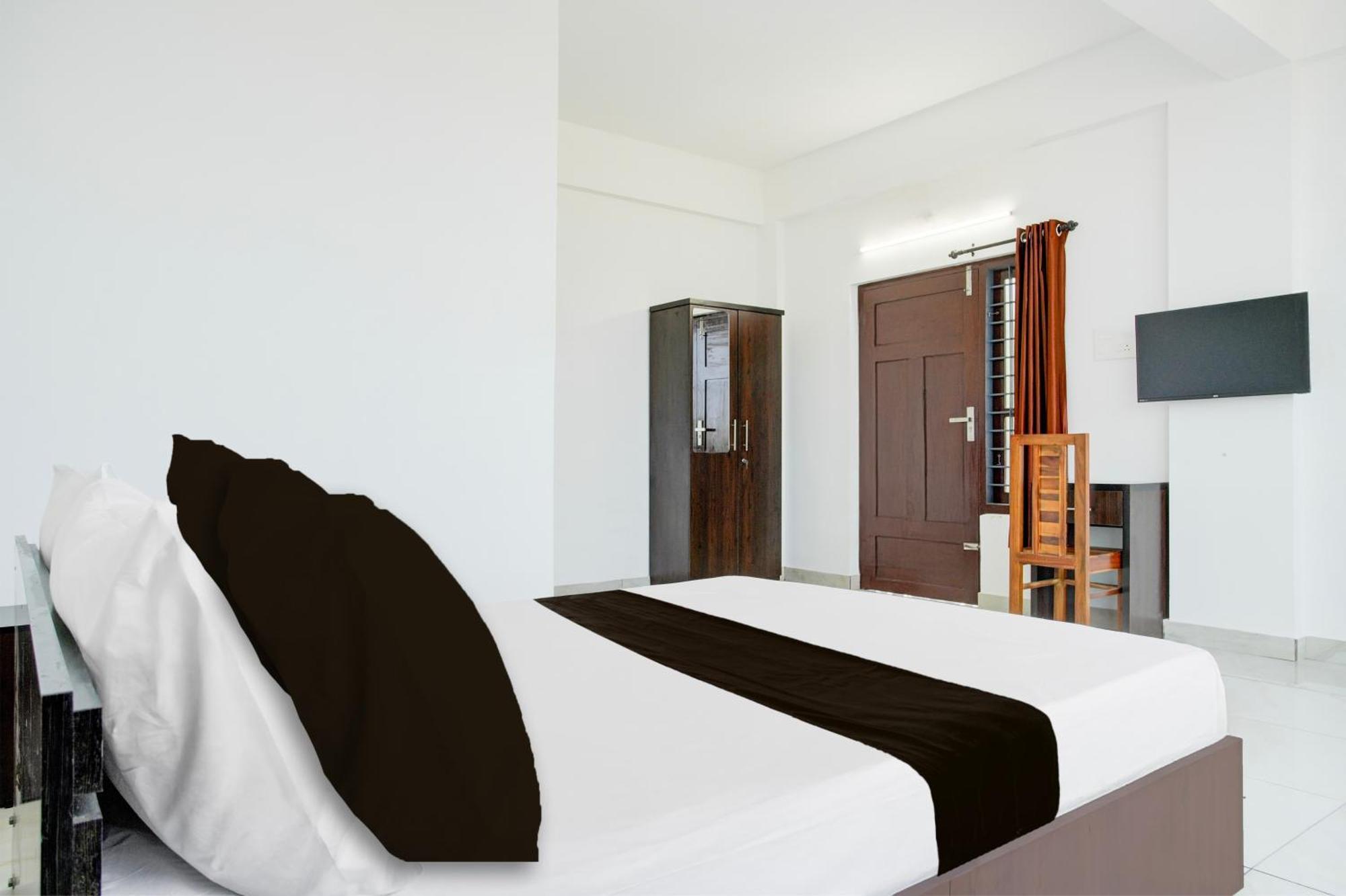 Hotel O D'Rooms Thiruvananthapuram Ngoại thất bức ảnh